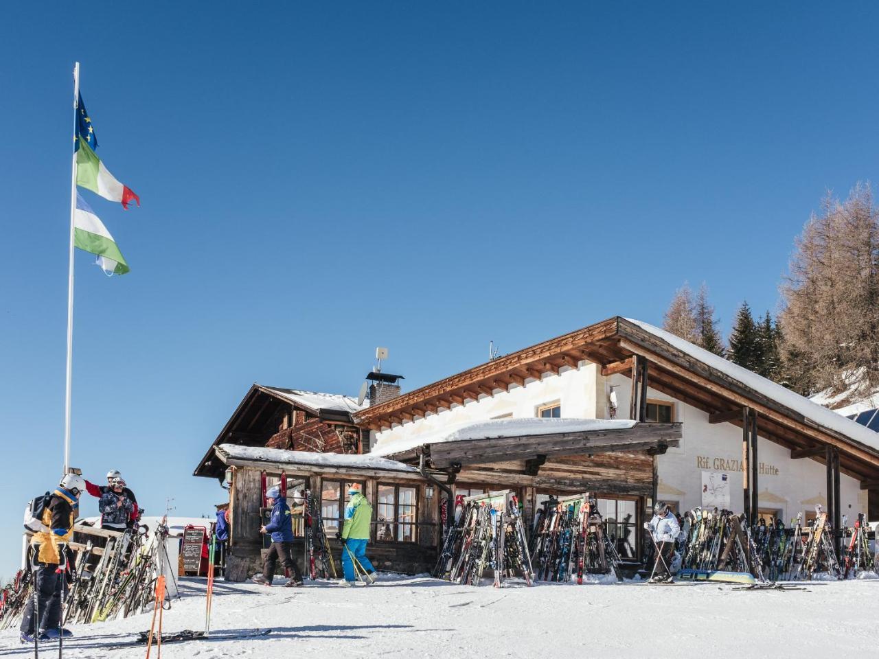 圣维吉利奥 Rifugio Graziani Huette酒店 外观 照片